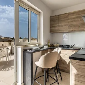 Xemx Sabiha 5 Min Walk From St Julians , San Gwann Malta